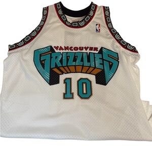 Vancouver Grizzlies White Jersey X-Large